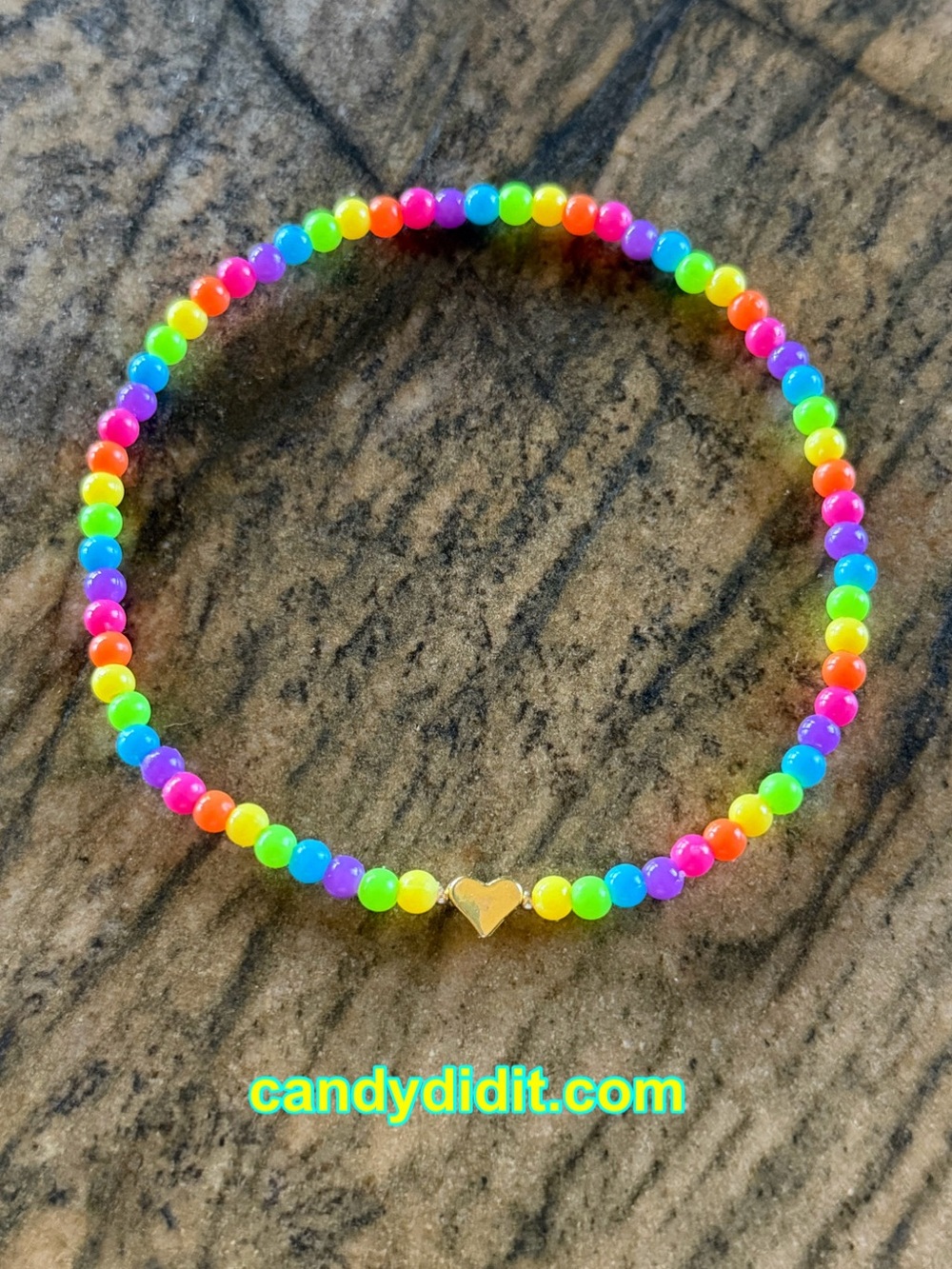 NWT Candy Did It! Handmade Bright Color Beaded Tiny Gold Heart Stretch Anklet